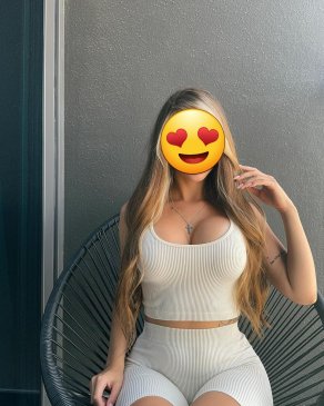 егде әйел нейлон киска Сперматозоидтарды ішу туралы бейнелер