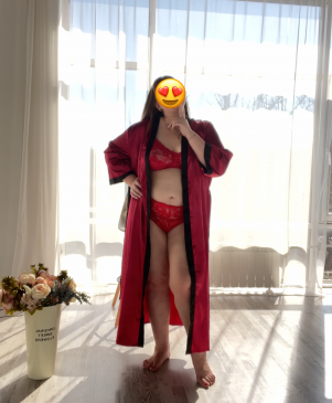 Sotuvchi bilan shaxsiy porno